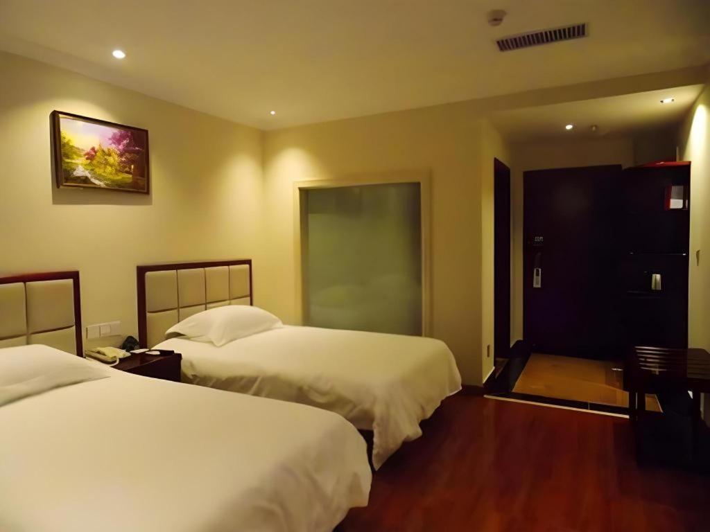 Greentree Inn Guangzhou Panyu Chimelong Happy World Business Hotel Екстер'єр фото