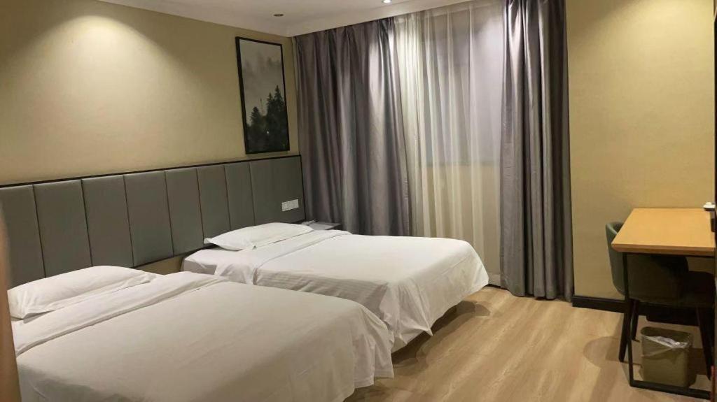 Greentree Inn Guangzhou Panyu Chimelong Happy World Business Hotel Екстер'єр фото