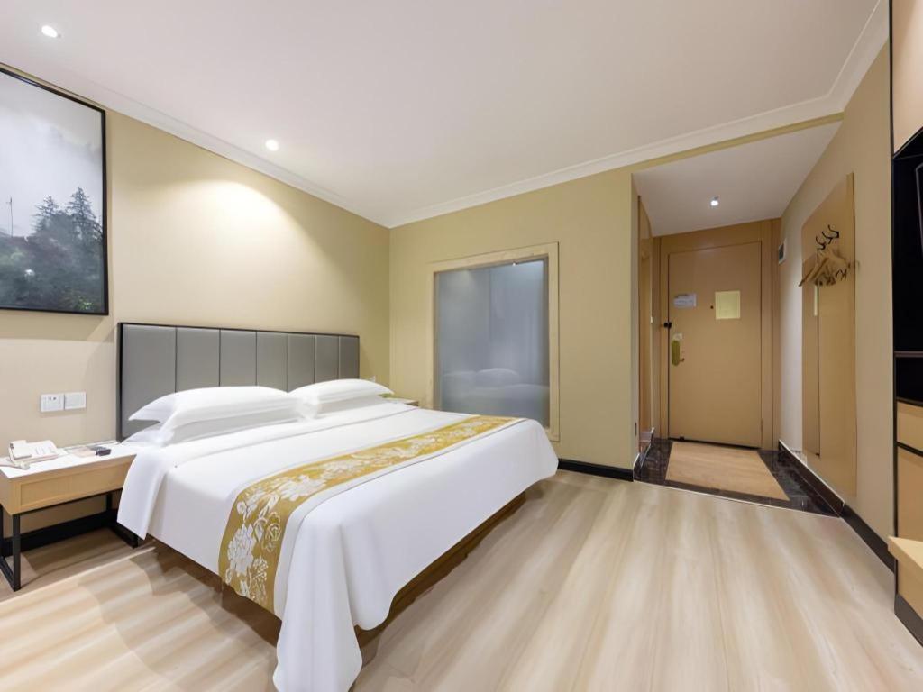 Greentree Inn Guangzhou Panyu Chimelong Happy World Business Hotel Екстер'єр фото