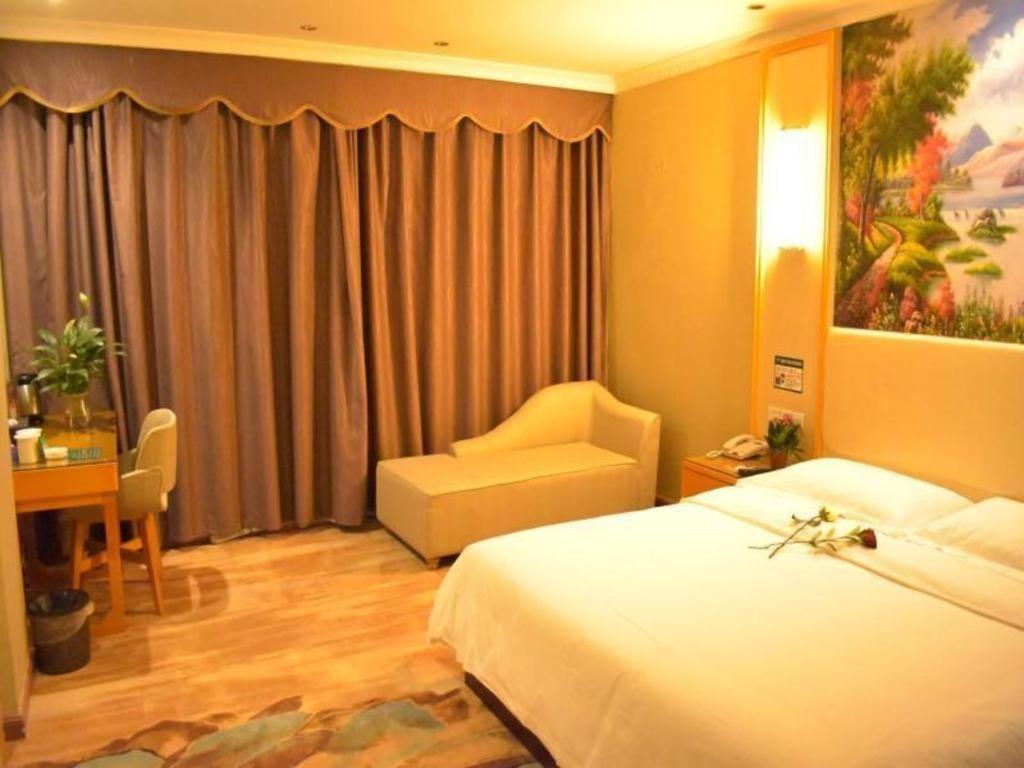 Greentree Inn Guangzhou Panyu Chimelong Happy World Business Hotel Екстер'єр фото