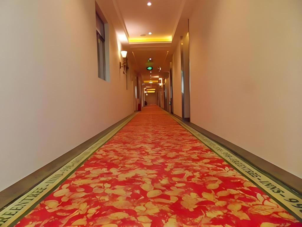 Greentree Inn Guangzhou Panyu Chimelong Happy World Business Hotel Екстер'єр фото