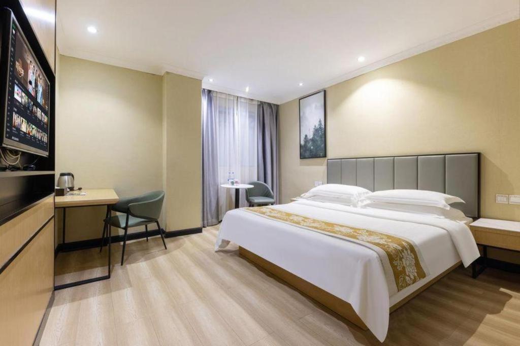 Greentree Inn Guangzhou Panyu Chimelong Happy World Business Hotel Екстер'єр фото