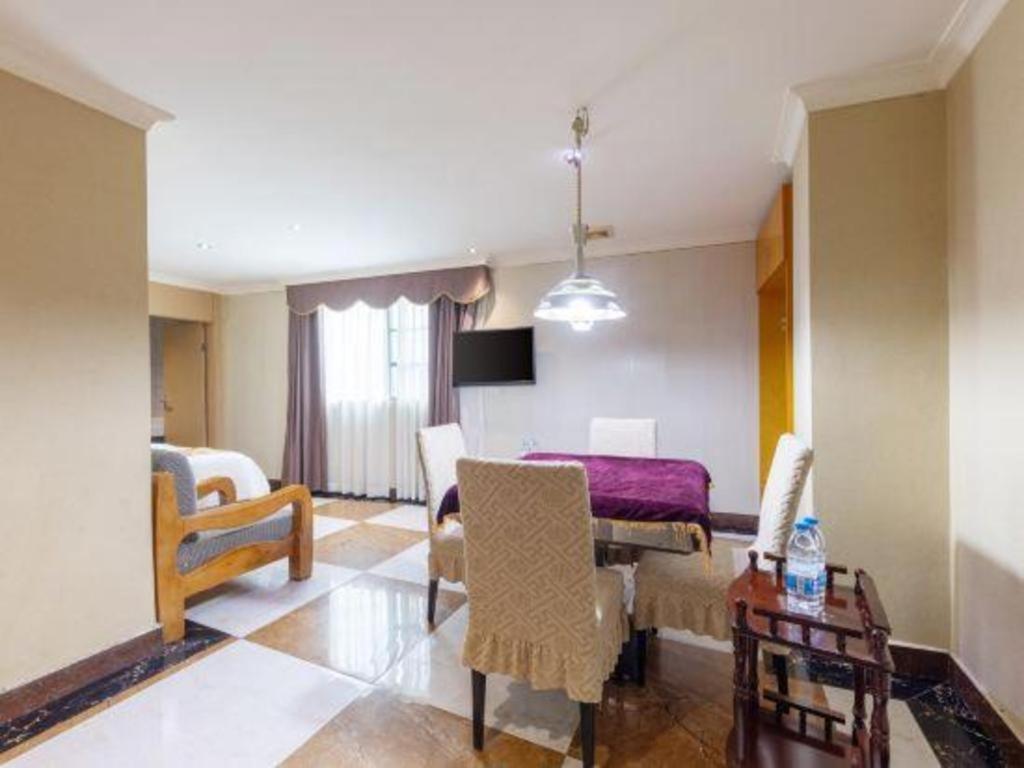 Greentree Inn Guangzhou Panyu Chimelong Happy World Business Hotel Екстер'єр фото